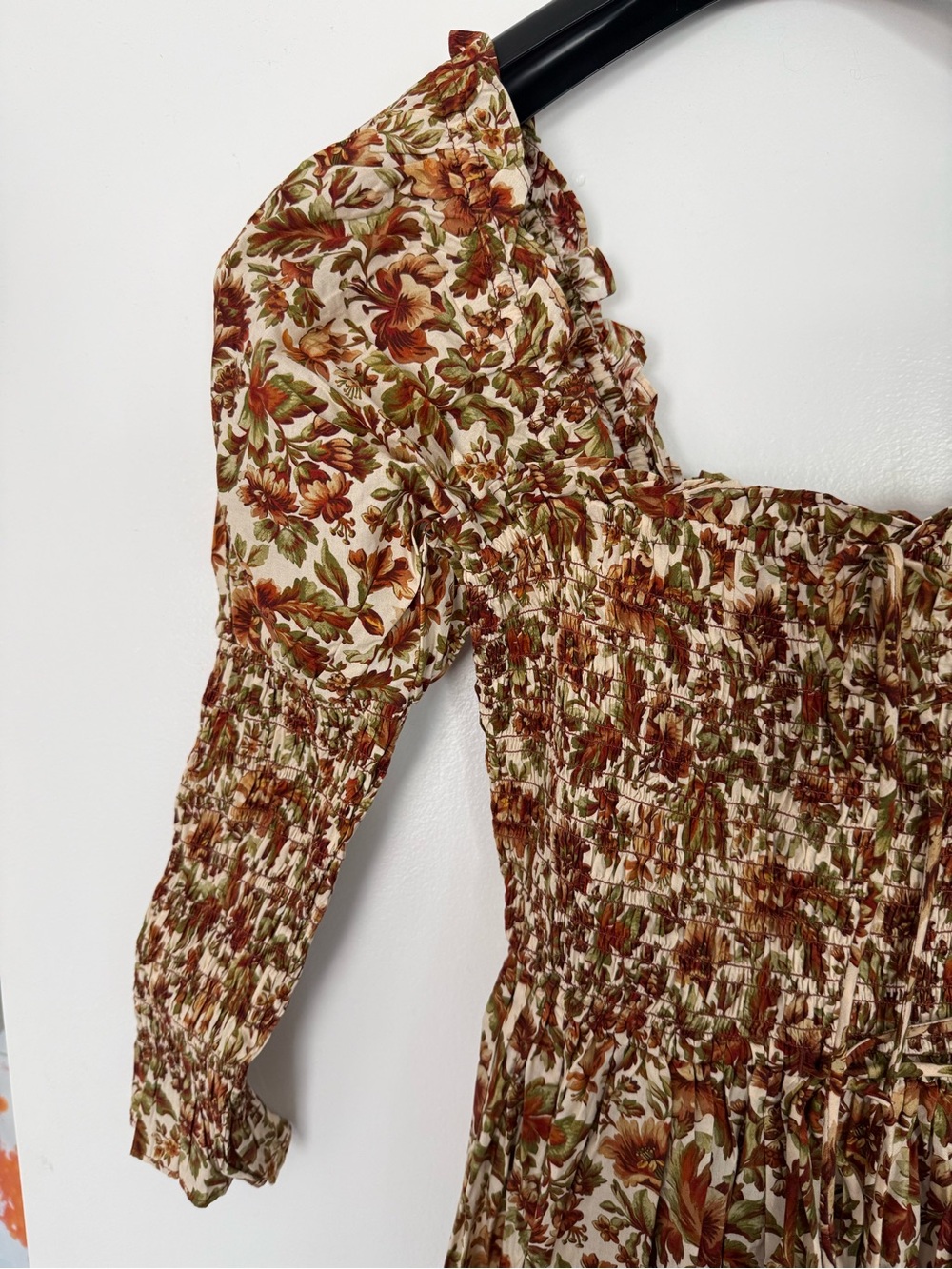 Doen Bijou Brown Floral Smocked Maxi Dress in Ivory Reve Des Jardins - Picture 4 of 13